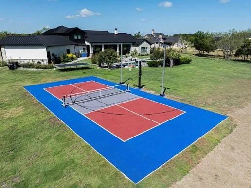 Xây sân bóng rổ - pickleball cao cấp 8 lớp sơn có 10% Hạt Cao Su TopSports trên nền nhựa